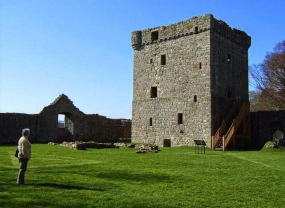 An Escape For 2: Near A Castle Island In Scotland Lägenhet Kinross Exteriör bild