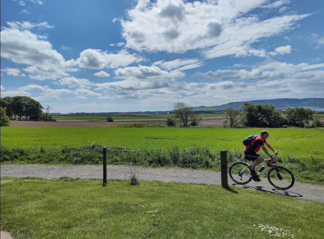 An Escape For 2: Near A Castle Island In Scotland Lägenhet Kinross Exteriör bild